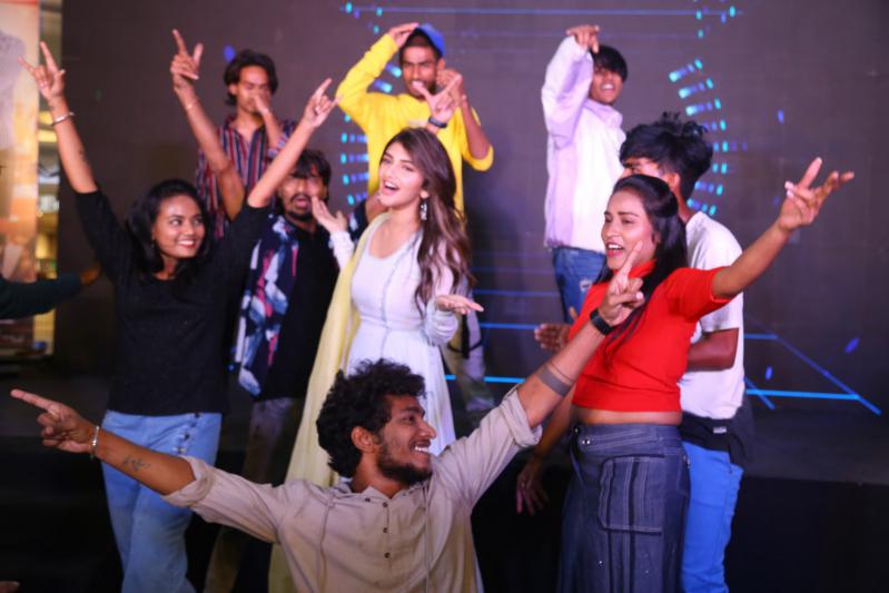dhamaka-movie-team-meet-n-greet-4.jpg