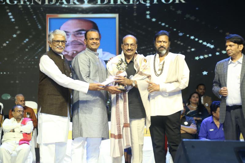 dharsakaratna-dnr-film-awards-12.jpg