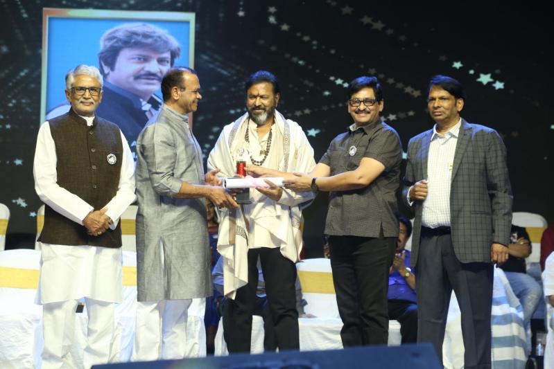 dharsakaratna-dnr-film-awards-17.jpg