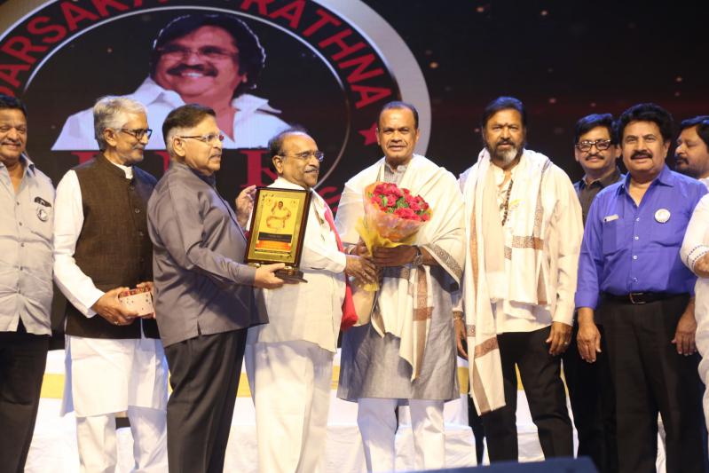 dharsakaratna-dnr-film-awards-18.jpg