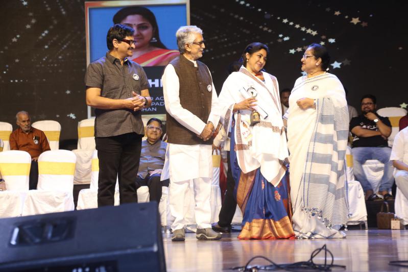 dharsakaratna-dnr-film-awards-22.jpg