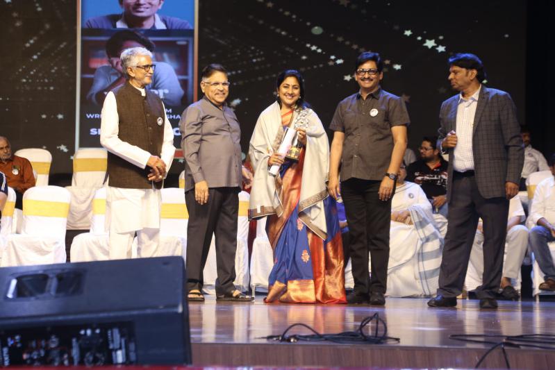 dharsakaratna-dnr-film-awards-31.jpg
