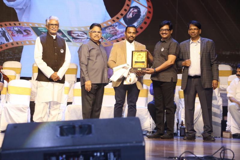 dharsakaratna-dnr-film-awards-41.jpg