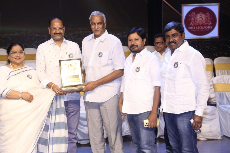 dharsakaratna-dnr-film-awards-45.jpg