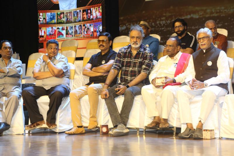 dharsakaratna-dnr-film-awards-7.jpg