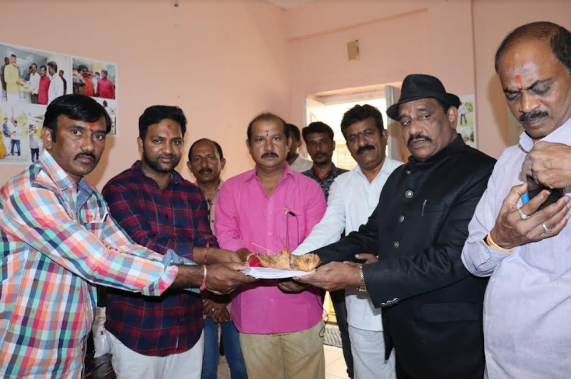 dharvi-creations-production-no1-pooja-3.jpg
