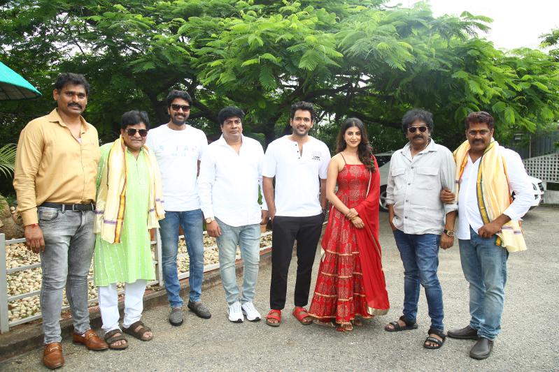 dilwala-movie-opening-5.jpg