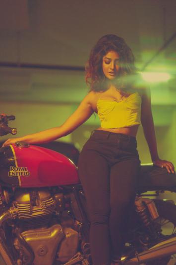 dimple-hayathi-stills-10.jpg