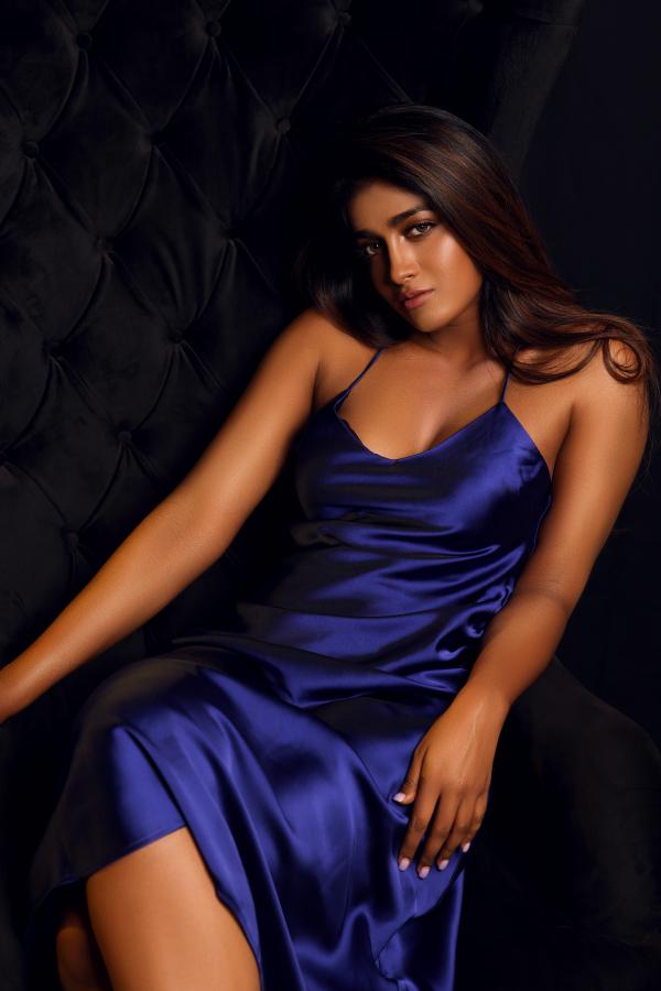 dimple-hayathi-stills-2-3.jpg