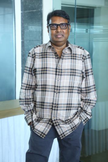 director-gunashekar-interview-8.jpg