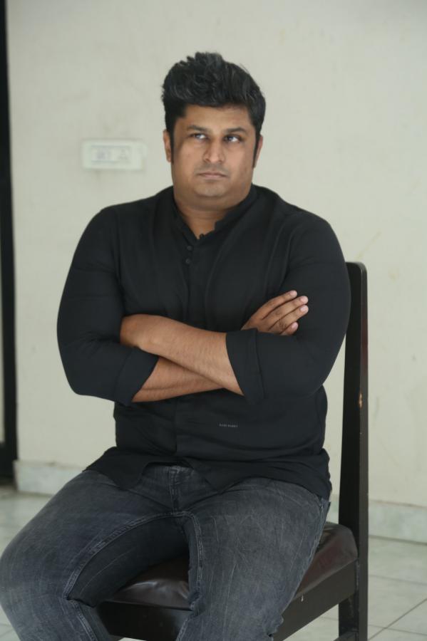 director-keerthi-kumar-interview-at-chari-111-movie-10.jpg