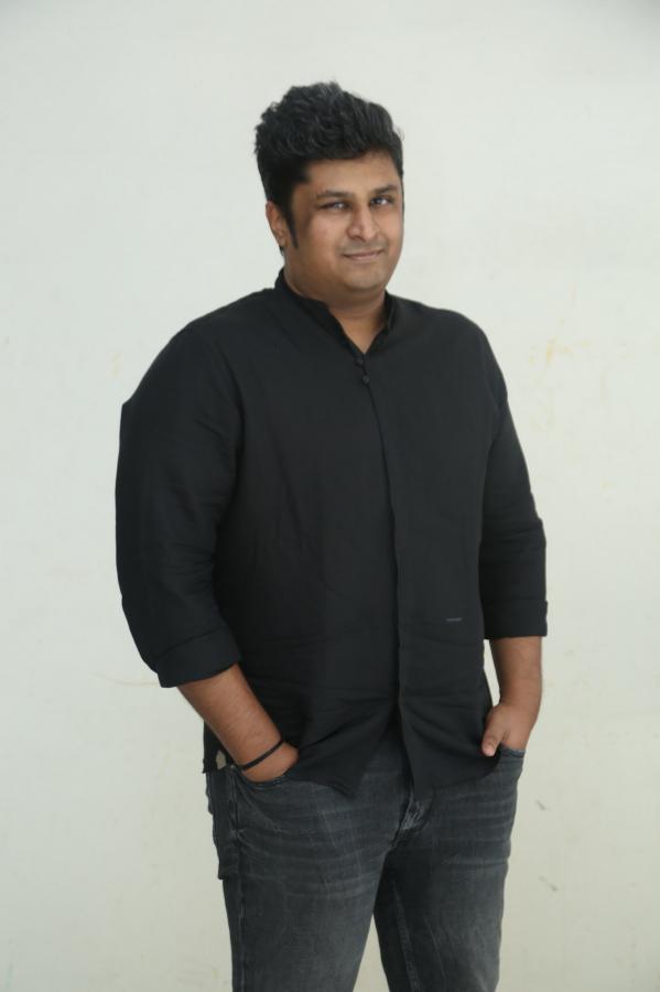 director-keerthi-kumar-interview-at-chari-111-movie-3.jpg
