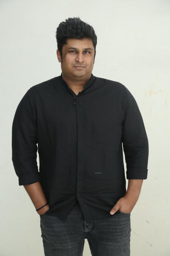 director-keerthi-kumar-interview-at-chari-111-movie-5.jpg