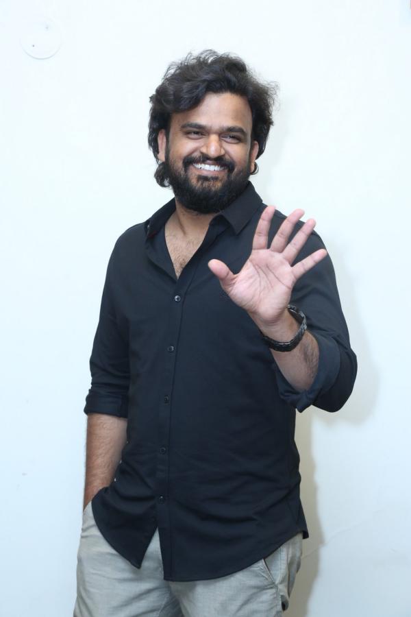 director-sailesh-kolanu-interview-10.jpg