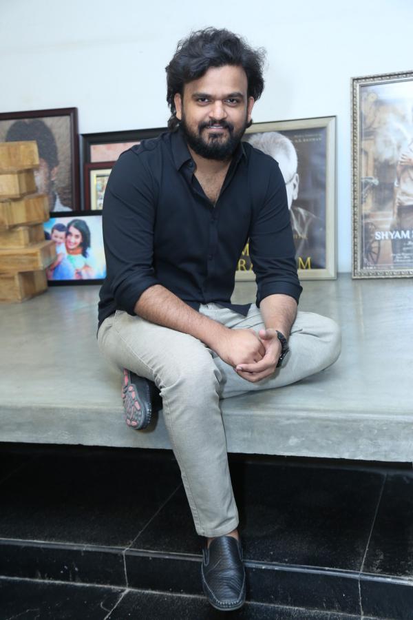 director-sailesh-kolanu-interview-8.jpg