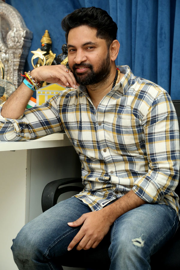 Director Vamsee Interview