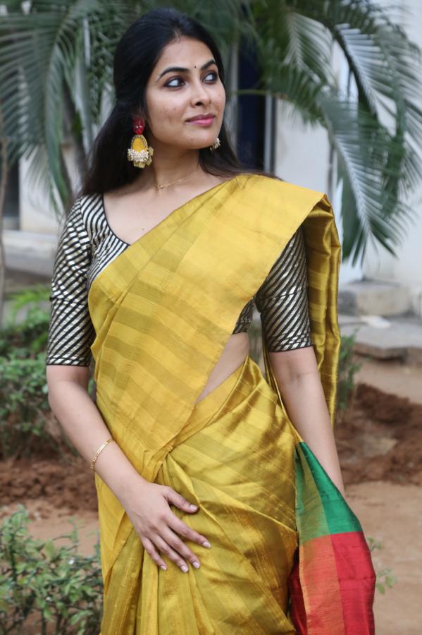 divi-vadthya-stills-5-5.jpg