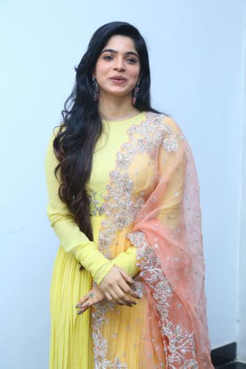 divyabharathi-stills-2.jpg