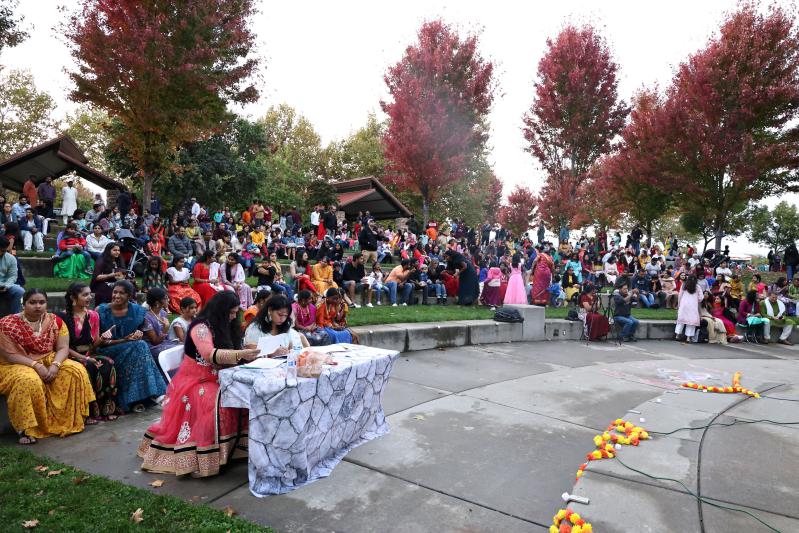 diwali-celebrations-by-indian-americans-in-california-8.jpg