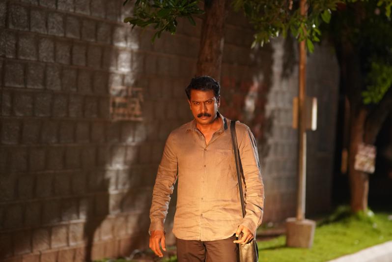 dongalunnaru-jagratha-movie-stills-3.jpg