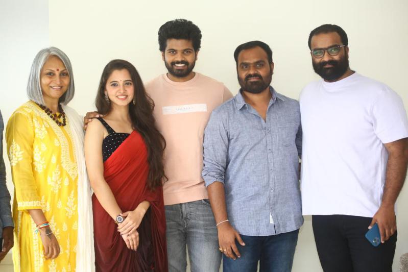 Dongalunnaru Jagratha Trailer Launch