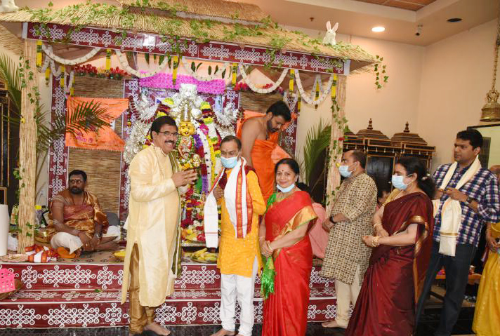 durga-pujalu-at-satyanarayana-swamy-temple-34.jpg