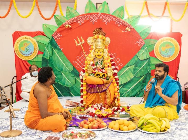 durgamma-pujalu-at-bharatiya-hindu-temple-in-columbus-1.jpg