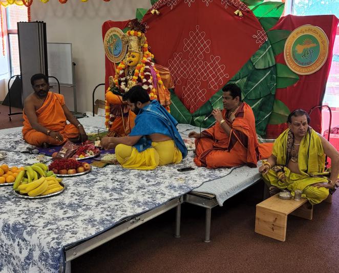 durgamma-pujalu-at-bharatiya-hindu-temple-in-columbus-12.jpg