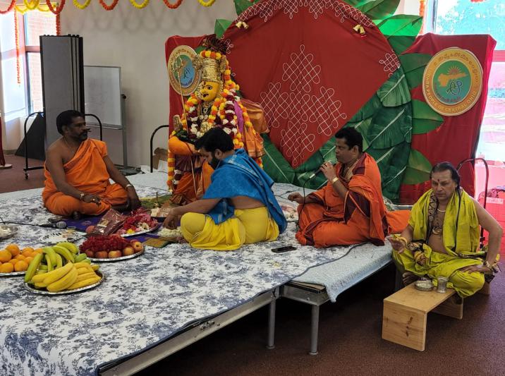 durgamma-pujalu-at-bharatiya-hindu-temple-in-columbus-13.jpg