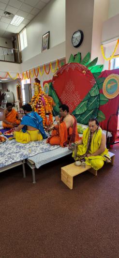 durgamma-pujalu-at-bharatiya-hindu-temple-in-columbus-14.jpg