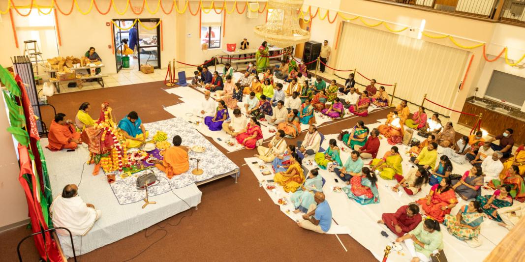 durgamma-pujalu-at-bharatiya-hindu-temple-in-columbus-3.jpg