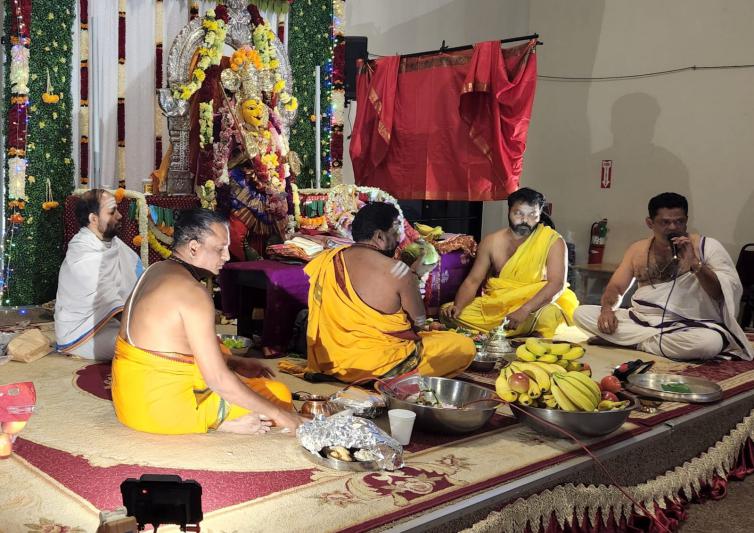 durgamma-pujalu-at-shirdi-sai-mandir-in-houston-4.jpg