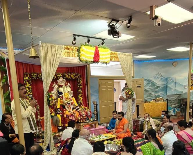 durgamma-pujalu-at-sri-sivakameswari-temple-in-los-angeles-2.jpg