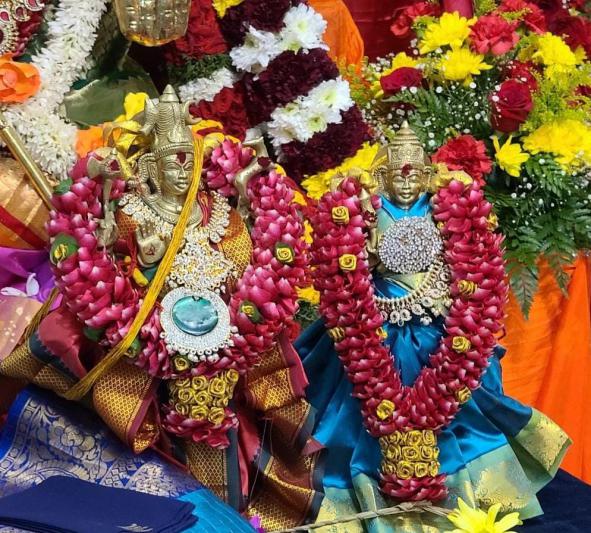 durgamma-pujalu-at-sri-sivakameswari-temple-in-los-angeles-5.jpg