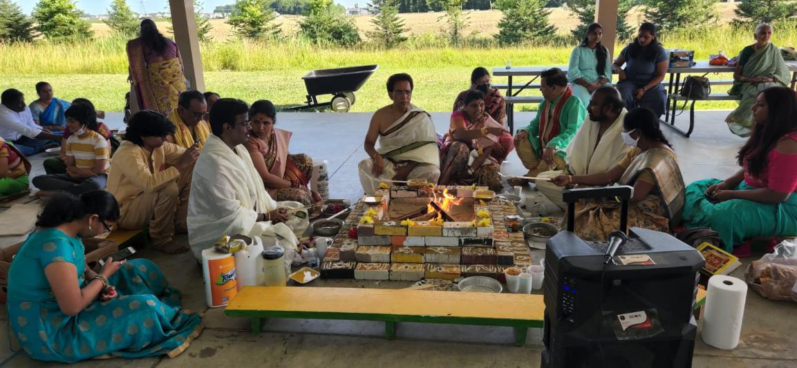 durgamma-pujalu-by-andhra-people-of-central-ohio-in-columbus-1.jpg
