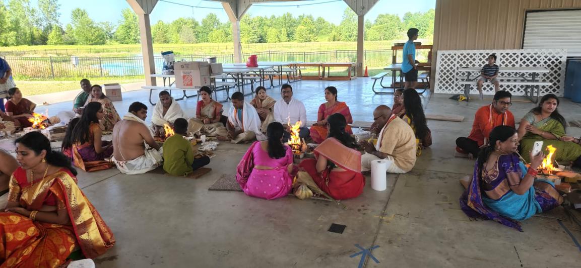 durgamma-pujalu-by-andhra-people-of-central-ohio-in-columbus-8.jpg