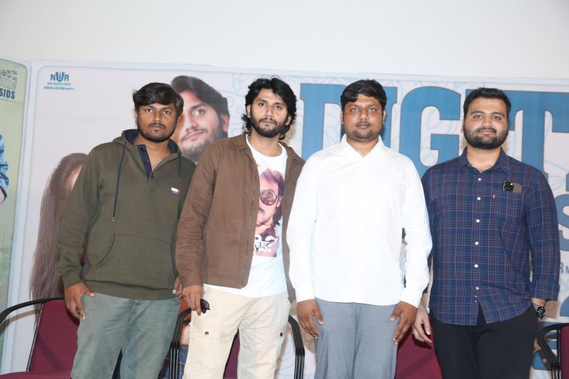 em-chestunnav-movie-success-meet-13.jpg