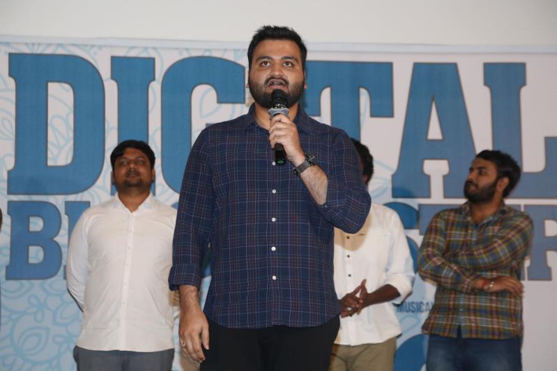 em-chestunnav-movie-success-meet-5.jpg