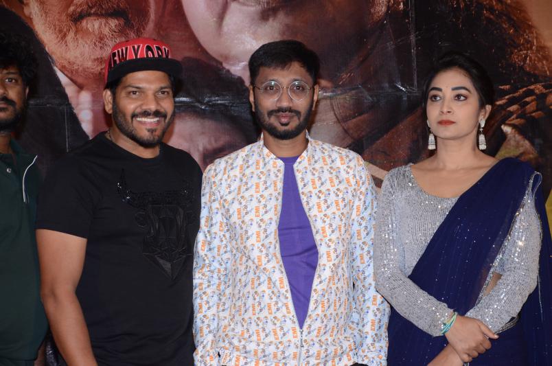 emi-ee-ammayi-trailer-launch-5.jpg