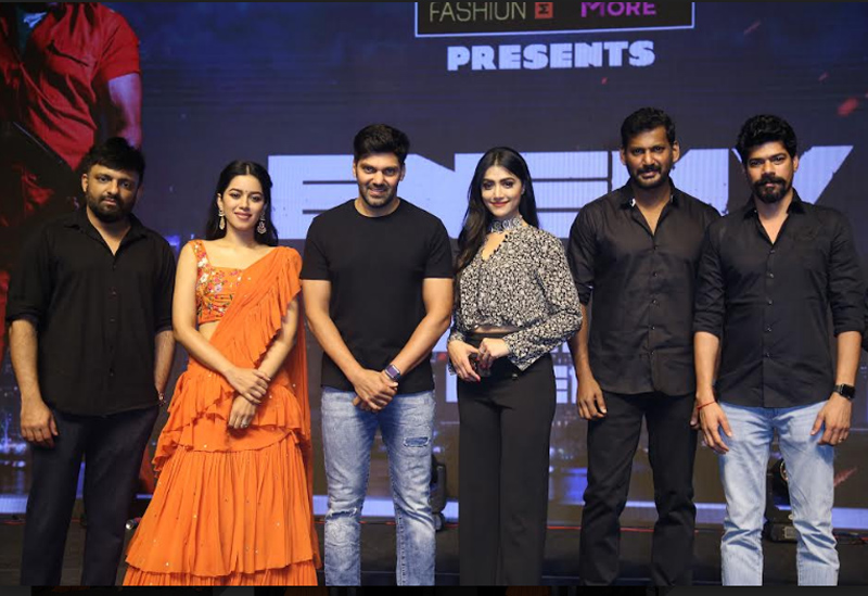 enemy-movie-pre-release-3.jpg
