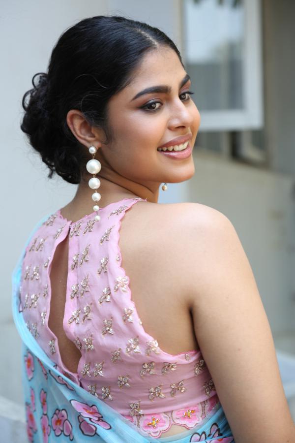 faria-abdullah-stills-2-2.jpg