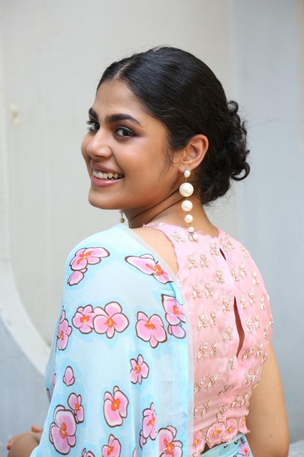 faria-abdullah-stills-2-4.jpg