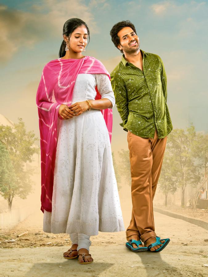 first-day-first-show-movie-stills-2.jpg