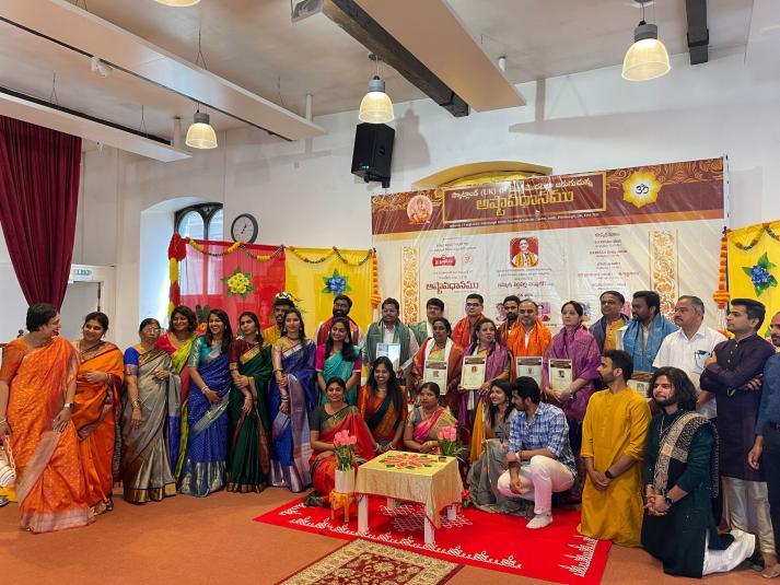 first-telugu-ashtavadanam-in-scotland-4.jpg