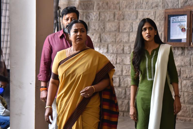 gaalivaana-web-series-team-press-meet-16.jpg