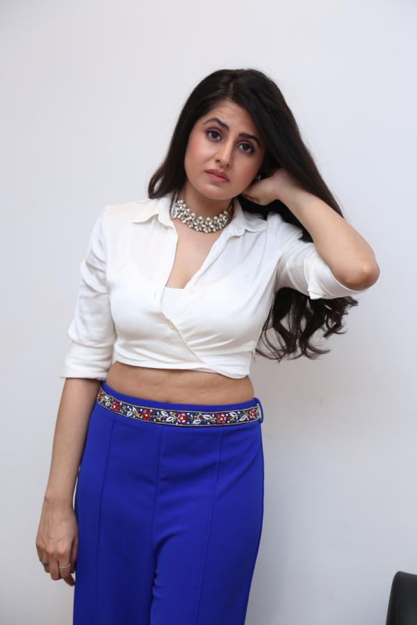 garima-koushal-stills-17.jpg