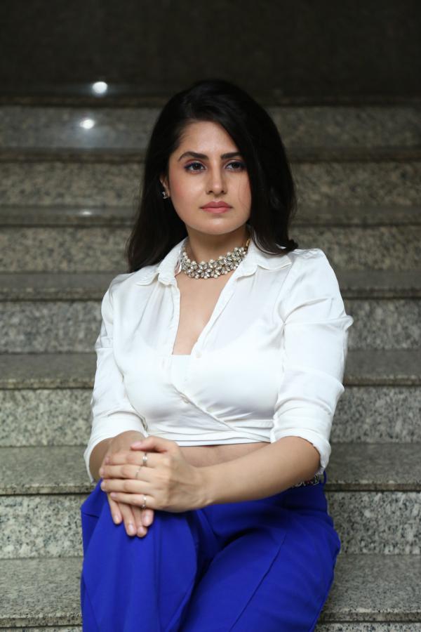 garima-koushal-stills-5.jpg