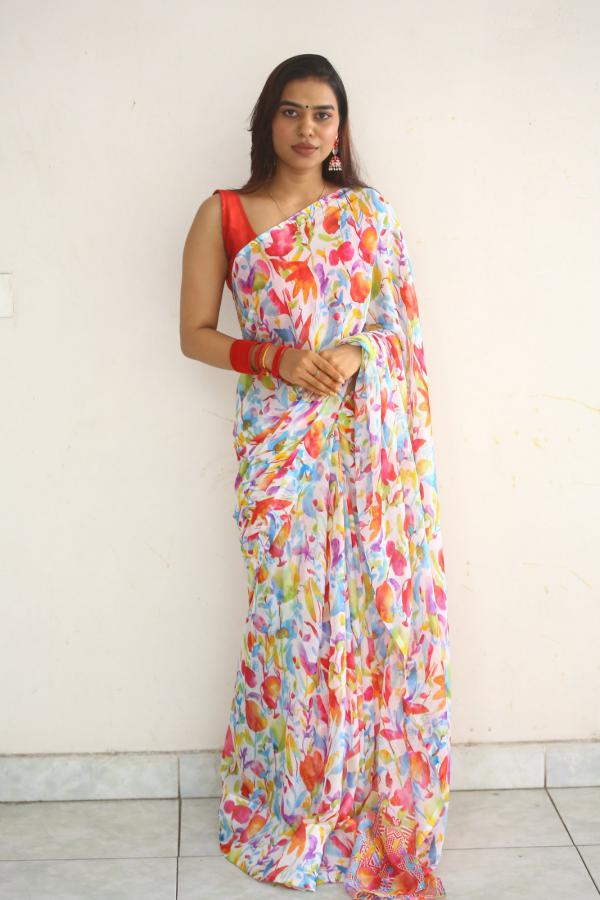 garima-singh-stills-2.jpg