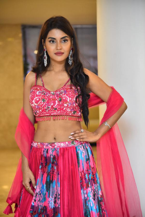 garima-stills-2.jpg