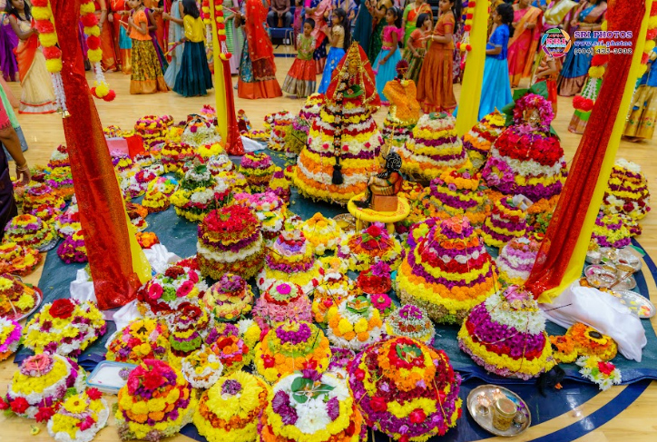 gates-bathukamma-and-dasara-celebrations-5.jpg
